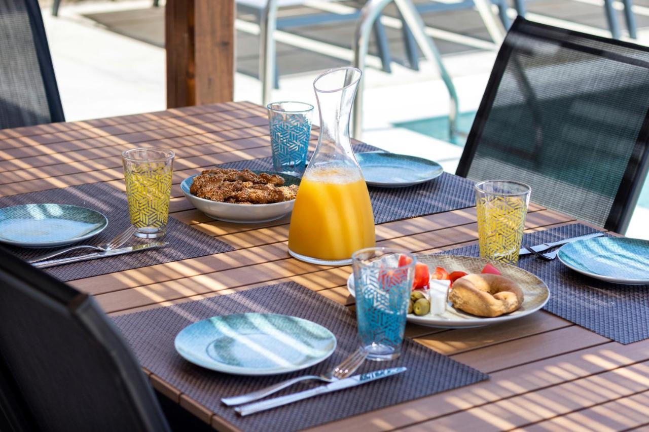 Cato Agro 3, Seafront Villa With Private Pool Afiartis Екстериор снимка