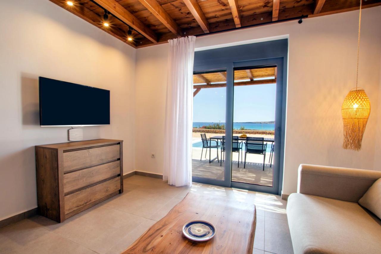 Cato Agro 3, Seafront Villa With Private Pool Afiartis Екстериор снимка